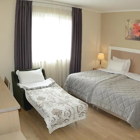 Hotel F&m Tirana