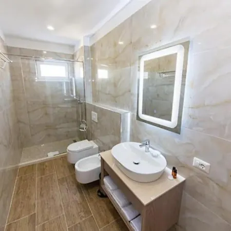 F&m Hotel 3*